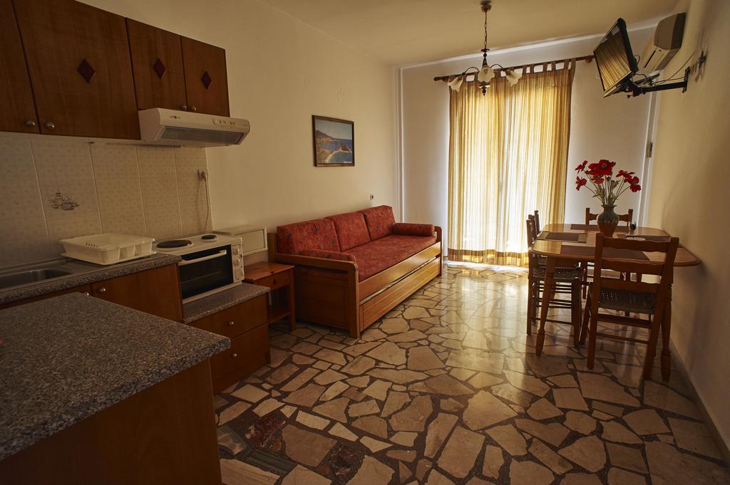Angela Apartments Kokkari Exterior foto